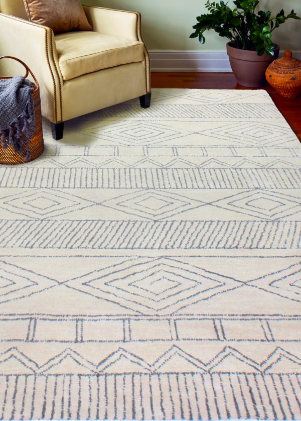 Bashian Venezia R120-CL144 Ivory Grey Area Rug Online